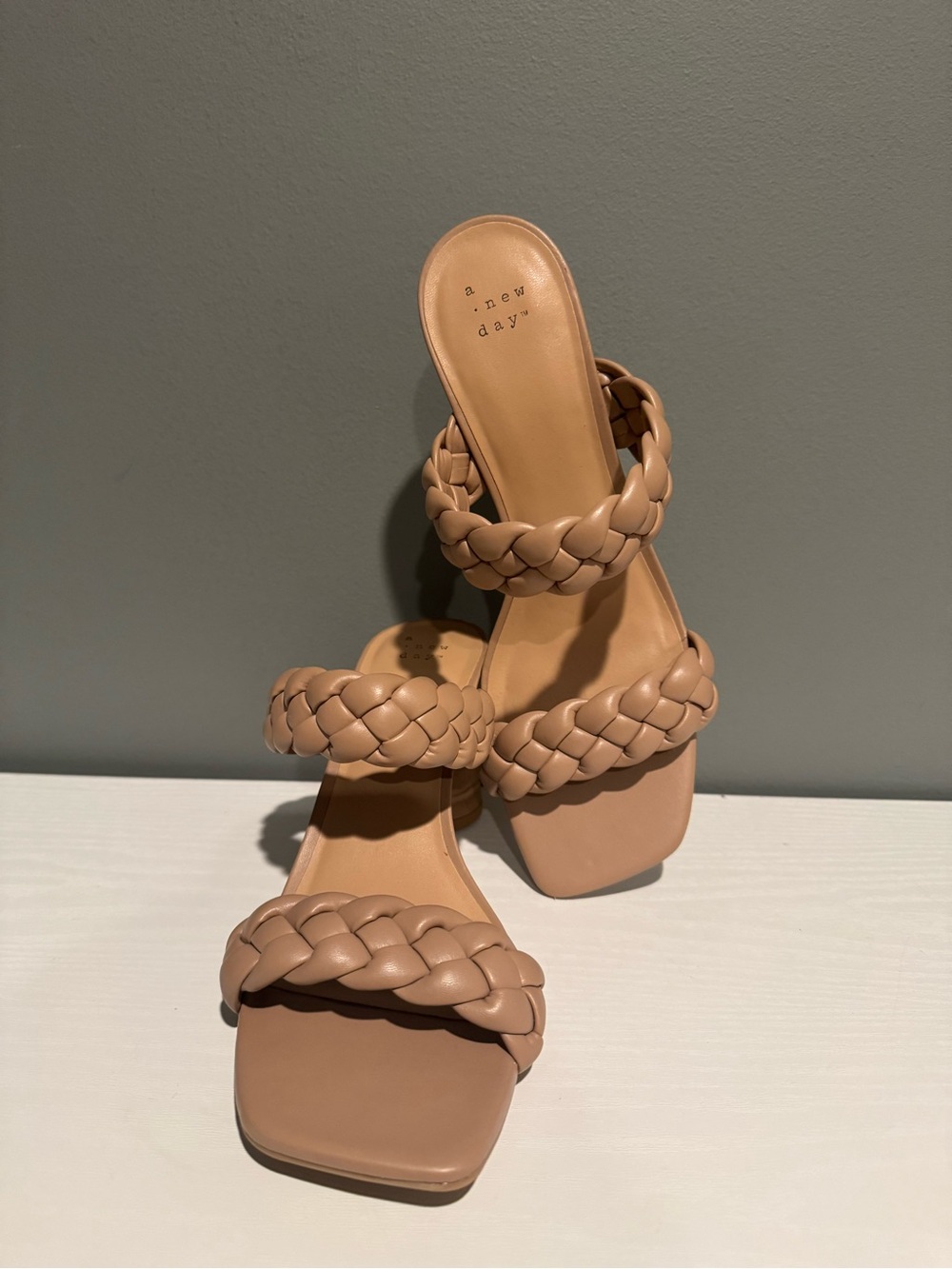 Target braided double-strap heeled sandal in tan